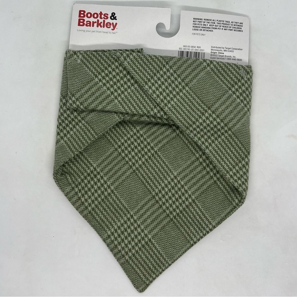 NWT Boots & Barkley Green Houndstooth Patterned Bandana for Dogs - Picture 2 of 4